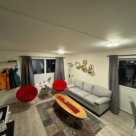 Strandveien 71 Skjervoy Екстер'єр фото