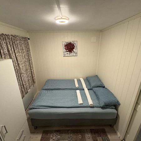 Strandveien 71 Skjervoy Екстер'єр фото